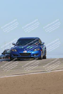 media/Oct-26-2025-CalClub SCCA (Sun) [[8ce1e69566]]/Group 2/Grapevine/